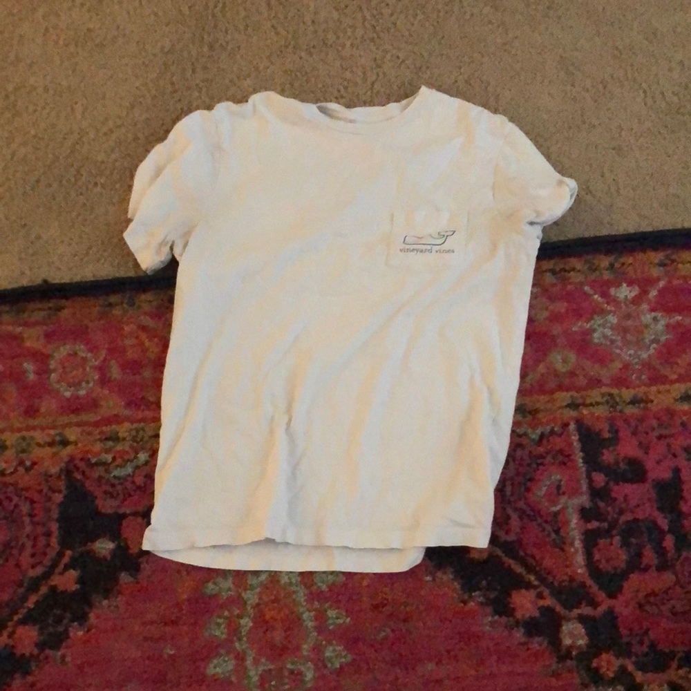 Vineyard vine shirt